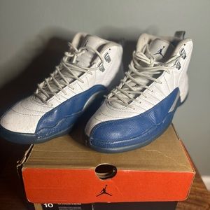 Jordan 12 retro men’s 10 French blue 2016